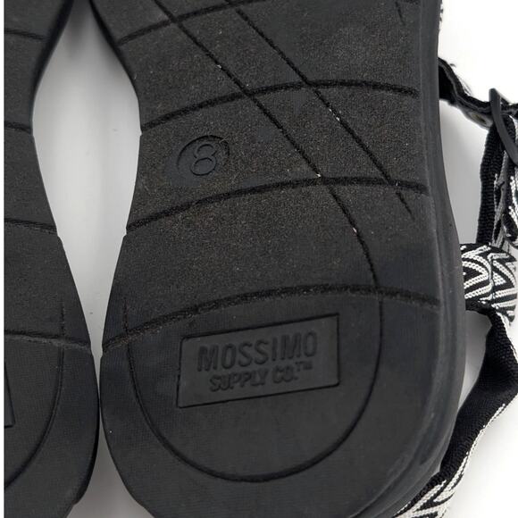 Chaco Z2 Classic Sport Sandal Women's Black Cream Chevron Size US8 EU39 - Picture 9 of 10